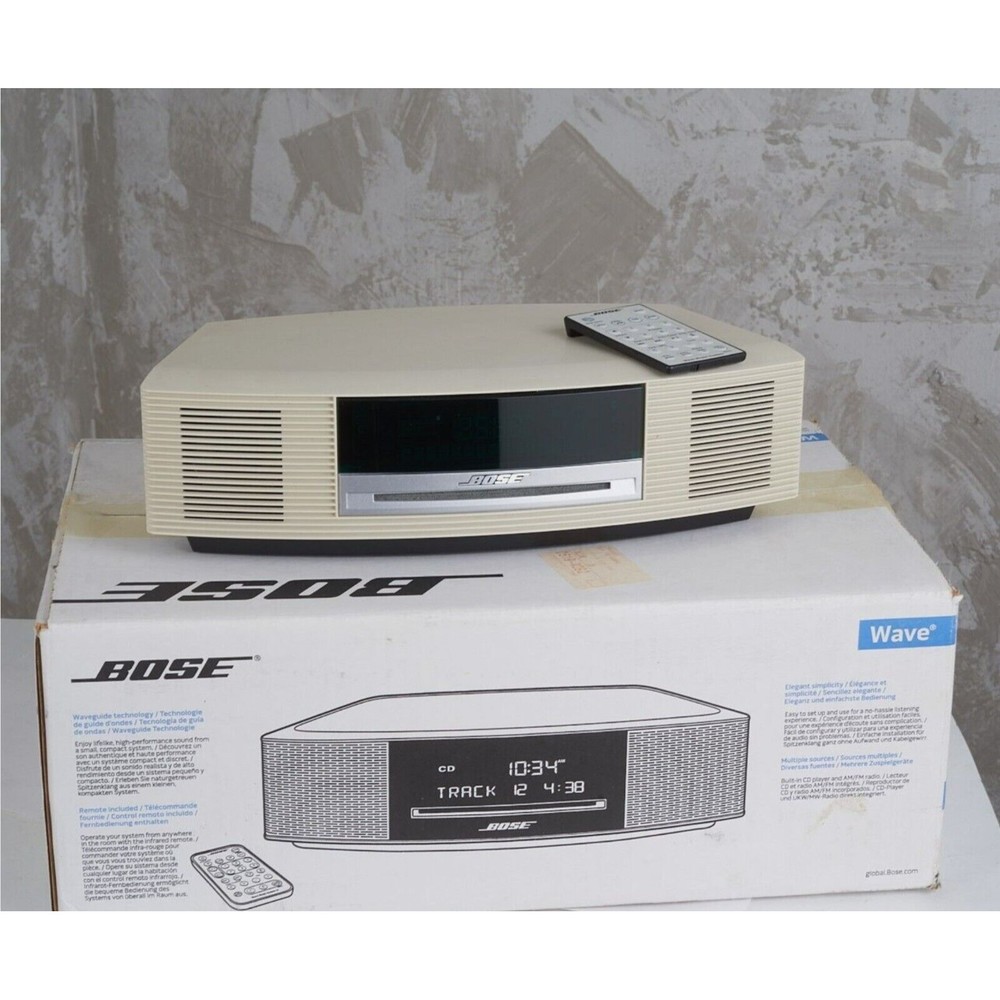 COPY - Excellent Bose Wave Music System AM/FM Radio CD Aux Player Cream AWRCC2 …